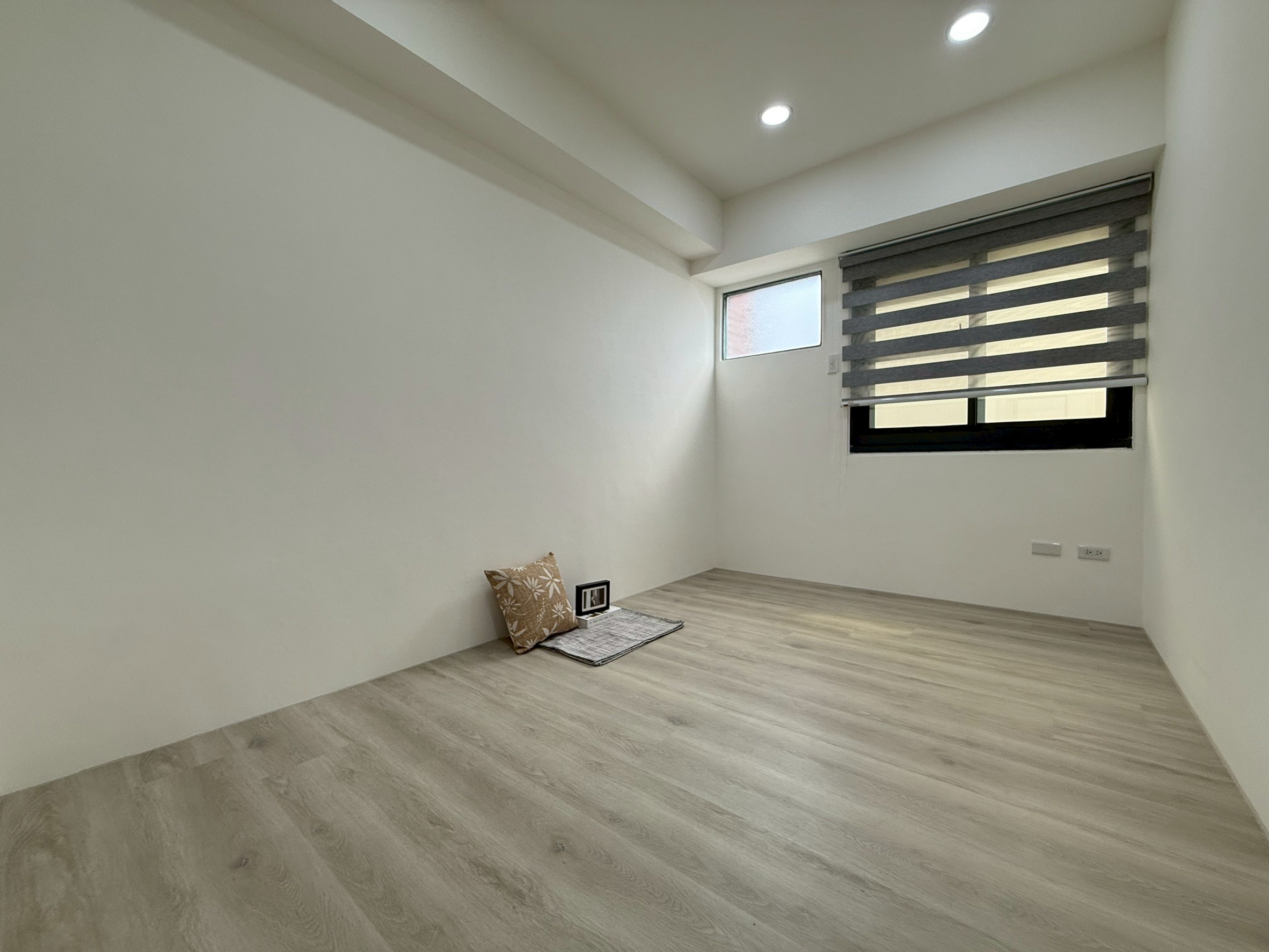 LINE_ALBUM_歸仁區中正南一路120號6樓_251127_11