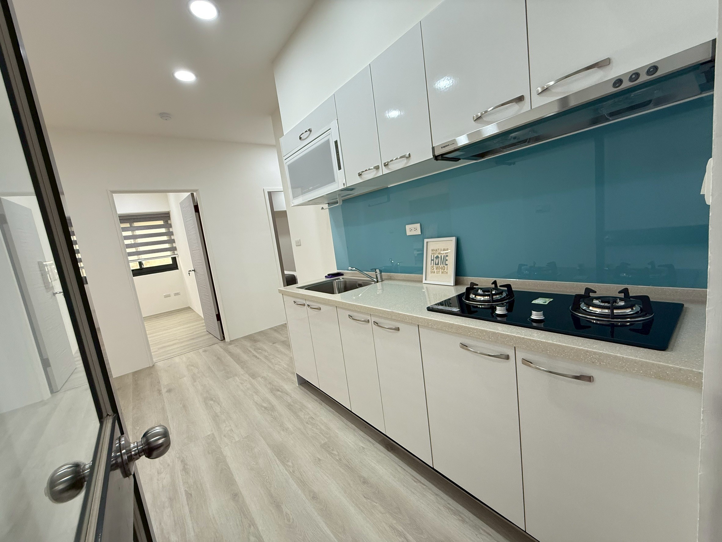 LINE_ALBUM_歸仁區中正南一路120號6樓_251127_13