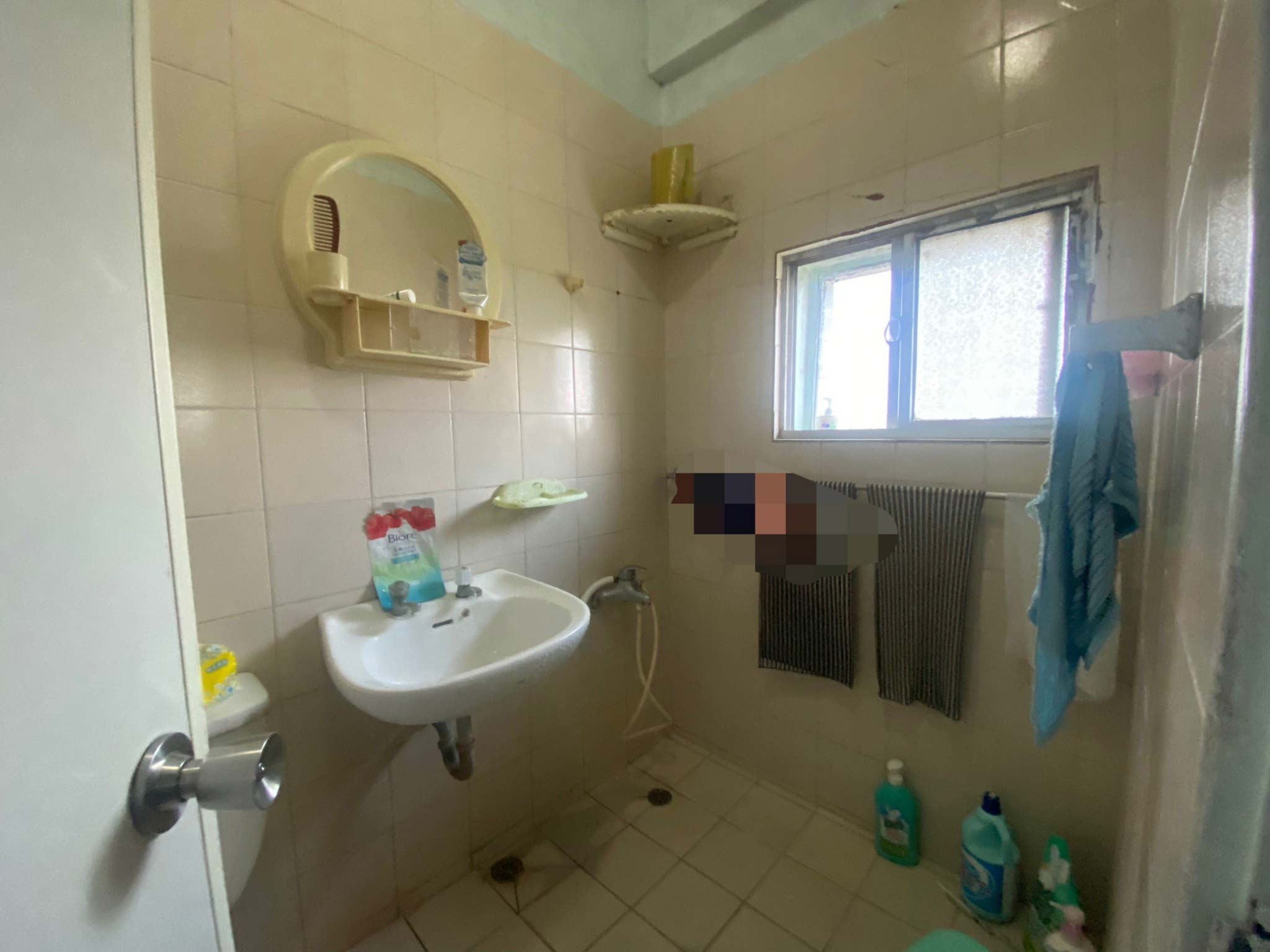 LINE_ALBUM_新化中山路大面寬鑽金店住_240923_12