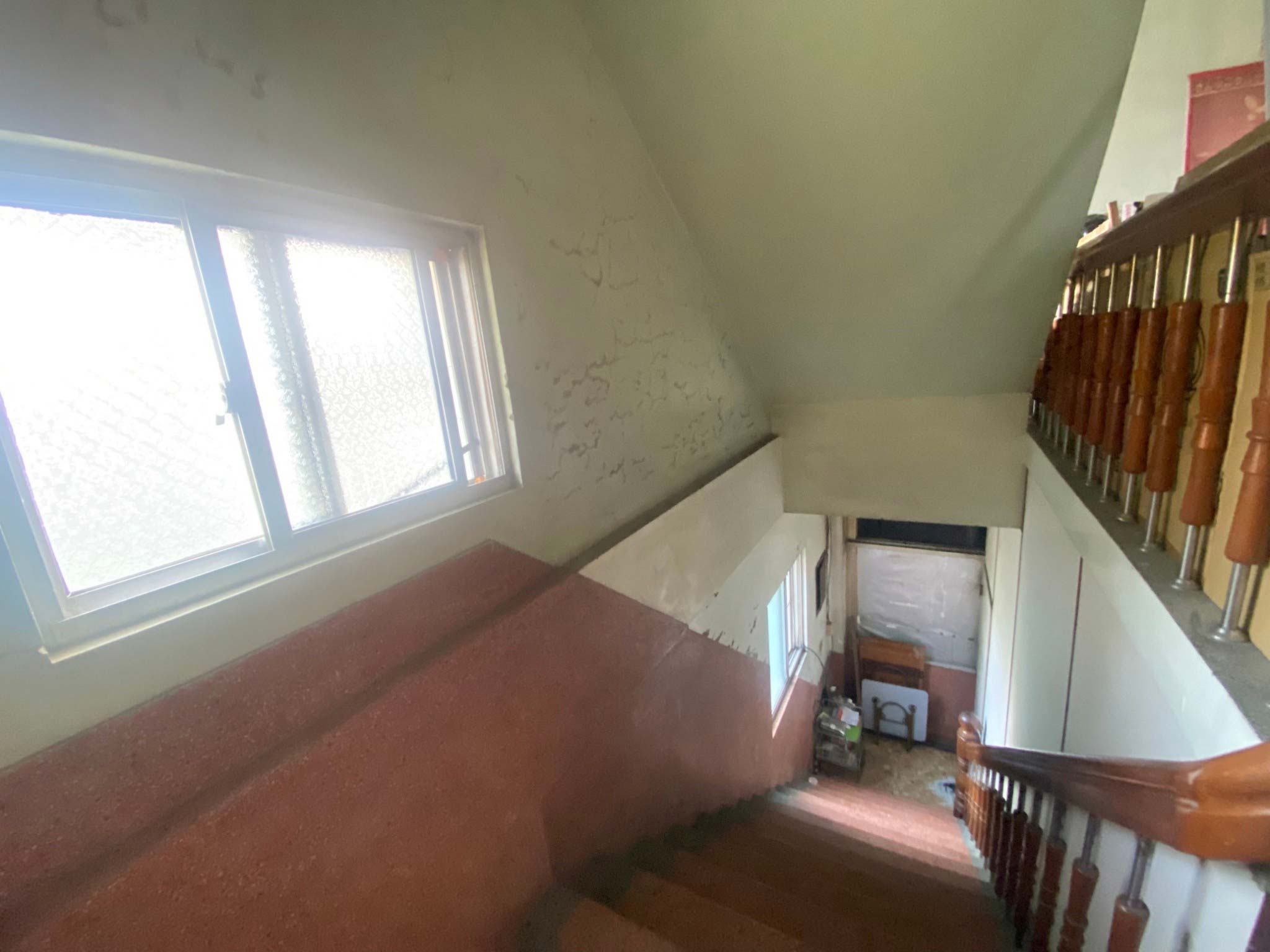 LINE_ALBUM_新化中山路大面寬鑽金店住_240923_19