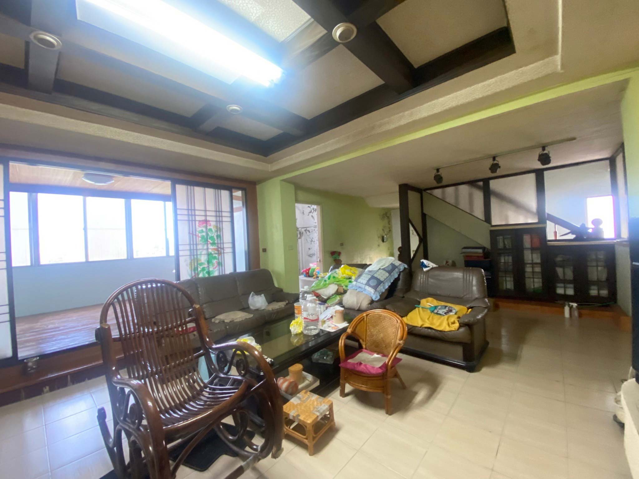 LINE_ALBUM_新化中山路大面寬鑽金店住_240923_3