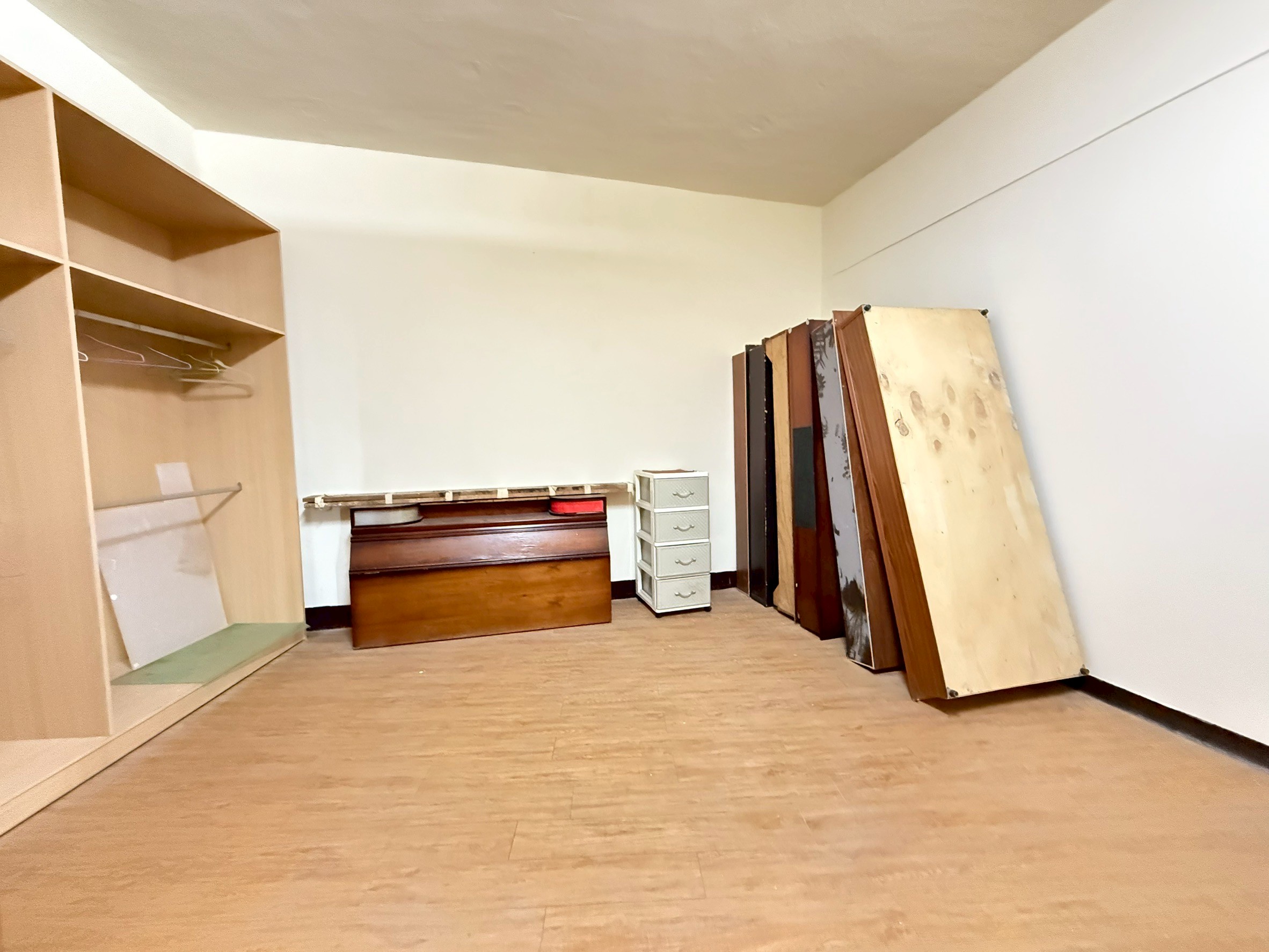 LINE_ALBUM_租件-民生路312號（透天）_250509_10