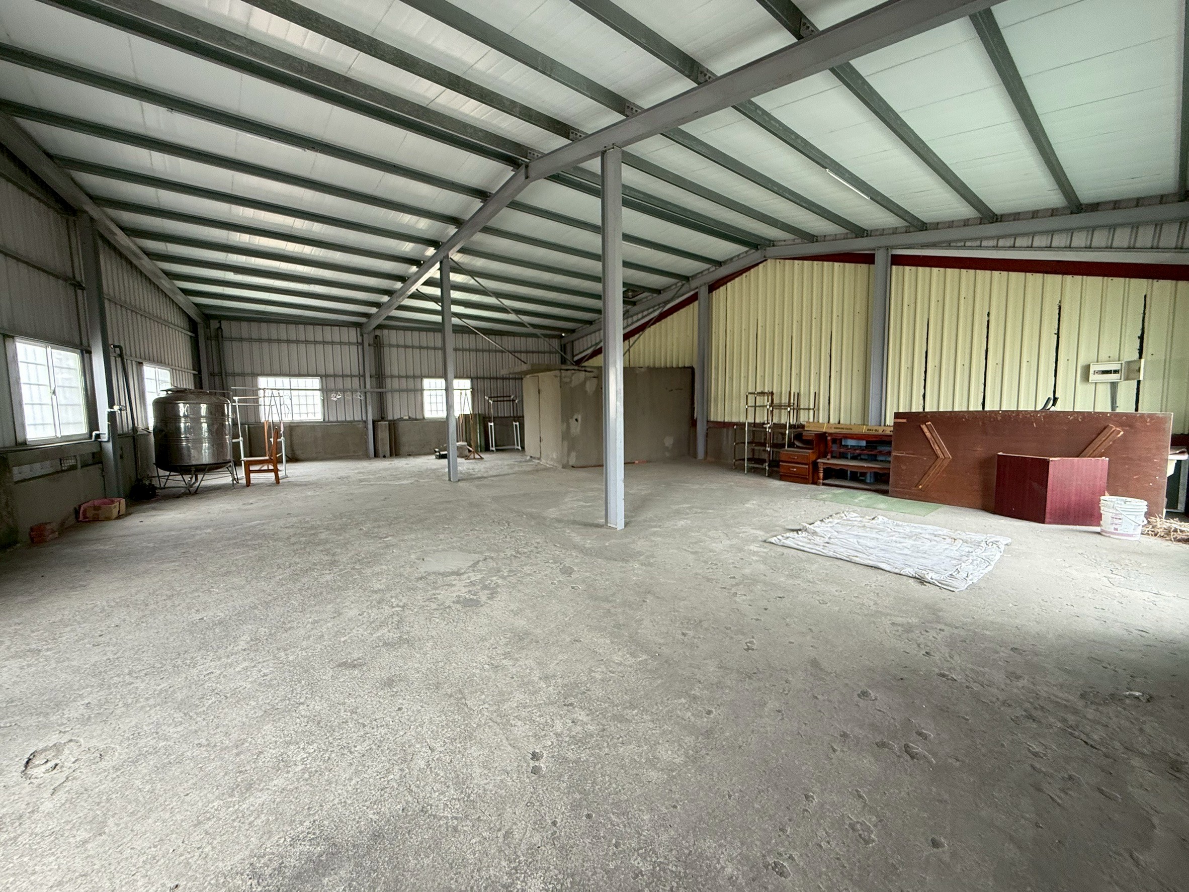 LINE_ALBUM_租件-民生路312號（透天）_250509_15