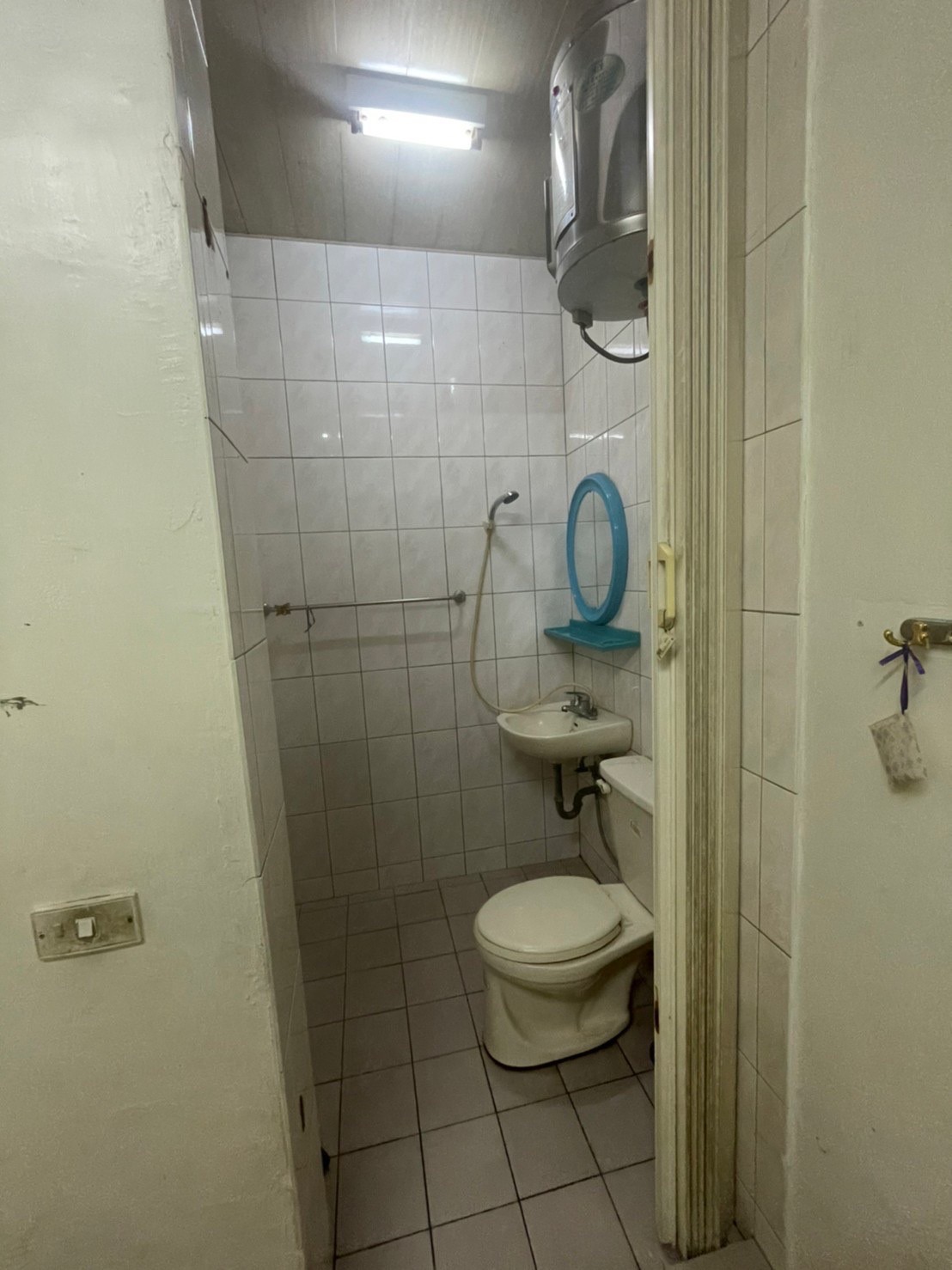 LINE_ALBUM_新市仁愛街28號透天_230407_1