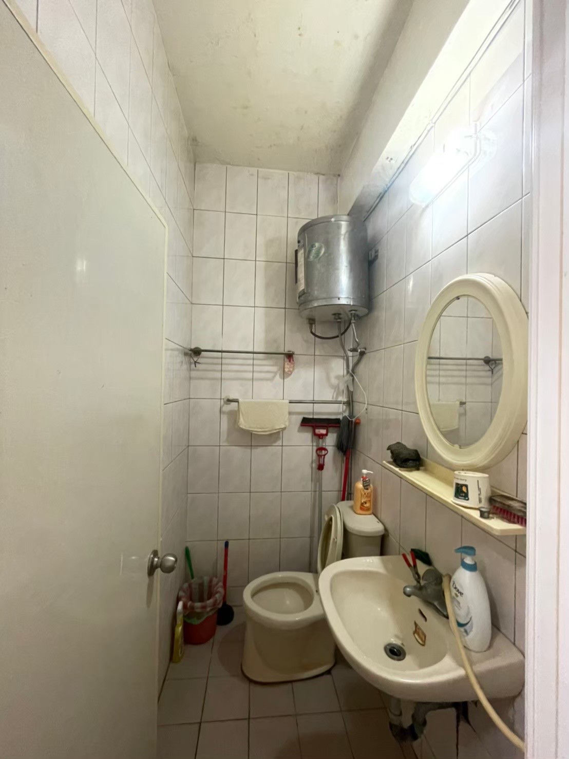 LINE_ALBUM_新市仁愛街28號透天_230407_2