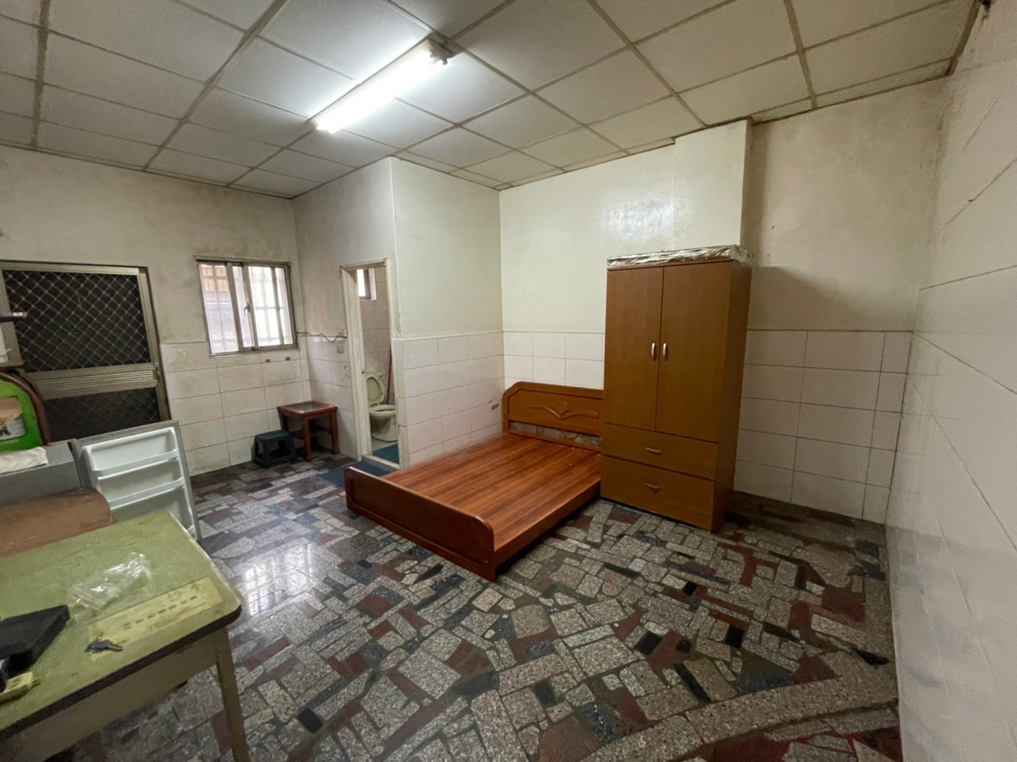 LINE_ALBUM_新市仁愛街28號透天_230407_5