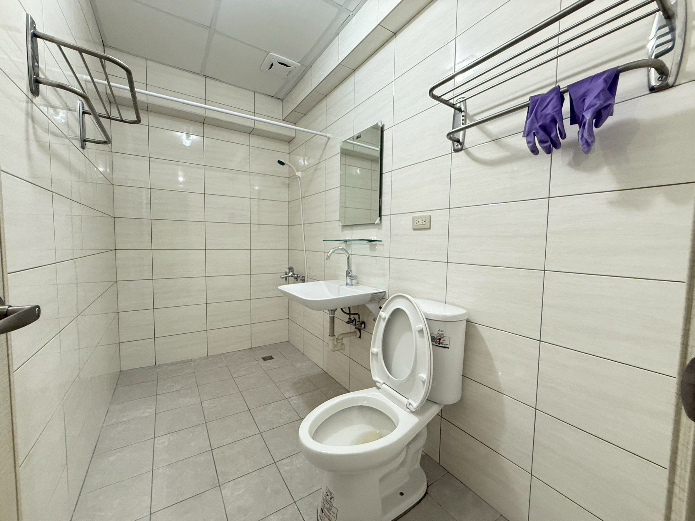 LINE_ALBUM_新化區民治路43巷3號（鄉集仕 樓店）_250807_5