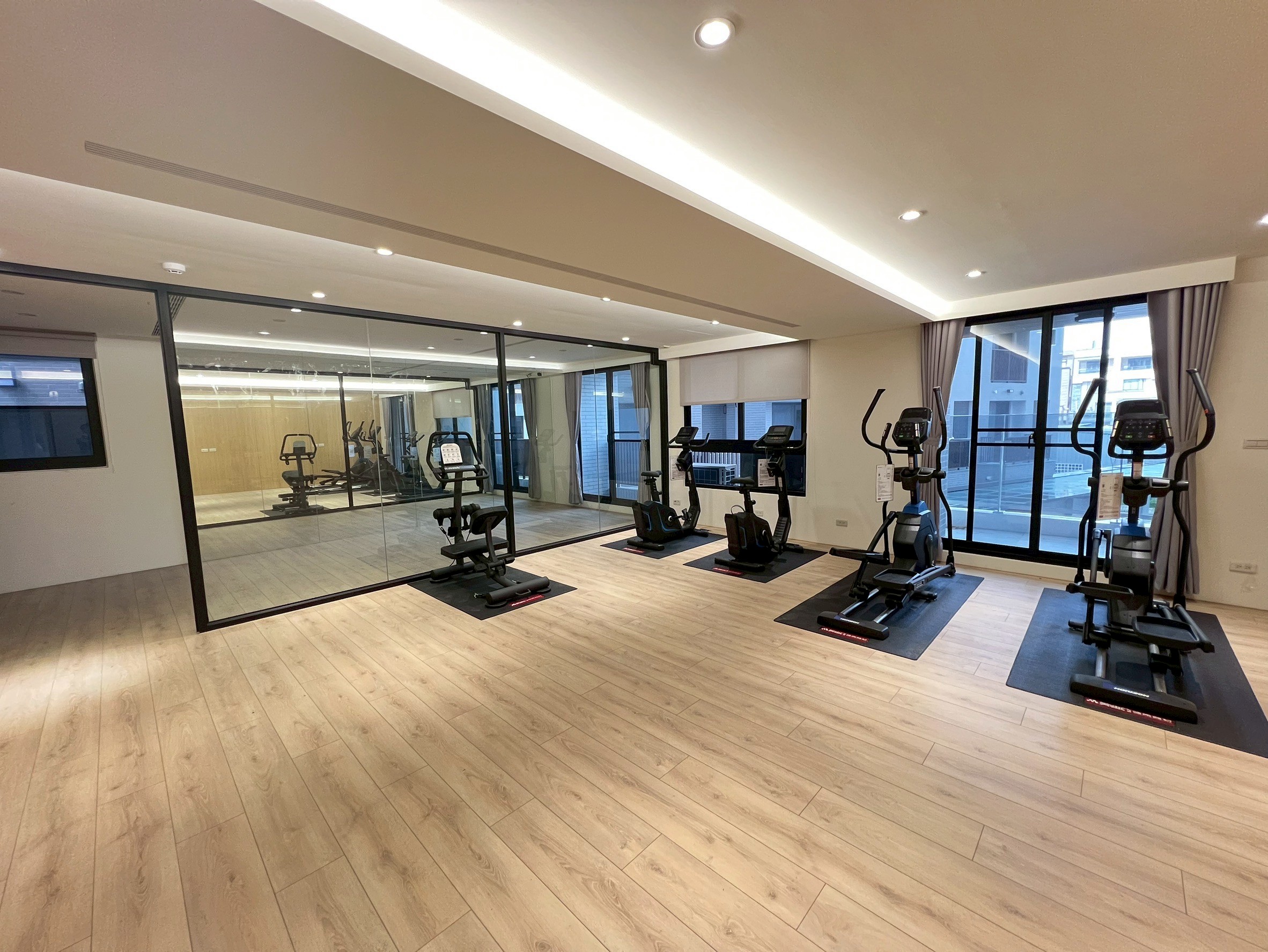 LINE_ALBUM_新化聽心苑臻品二房_250913_16