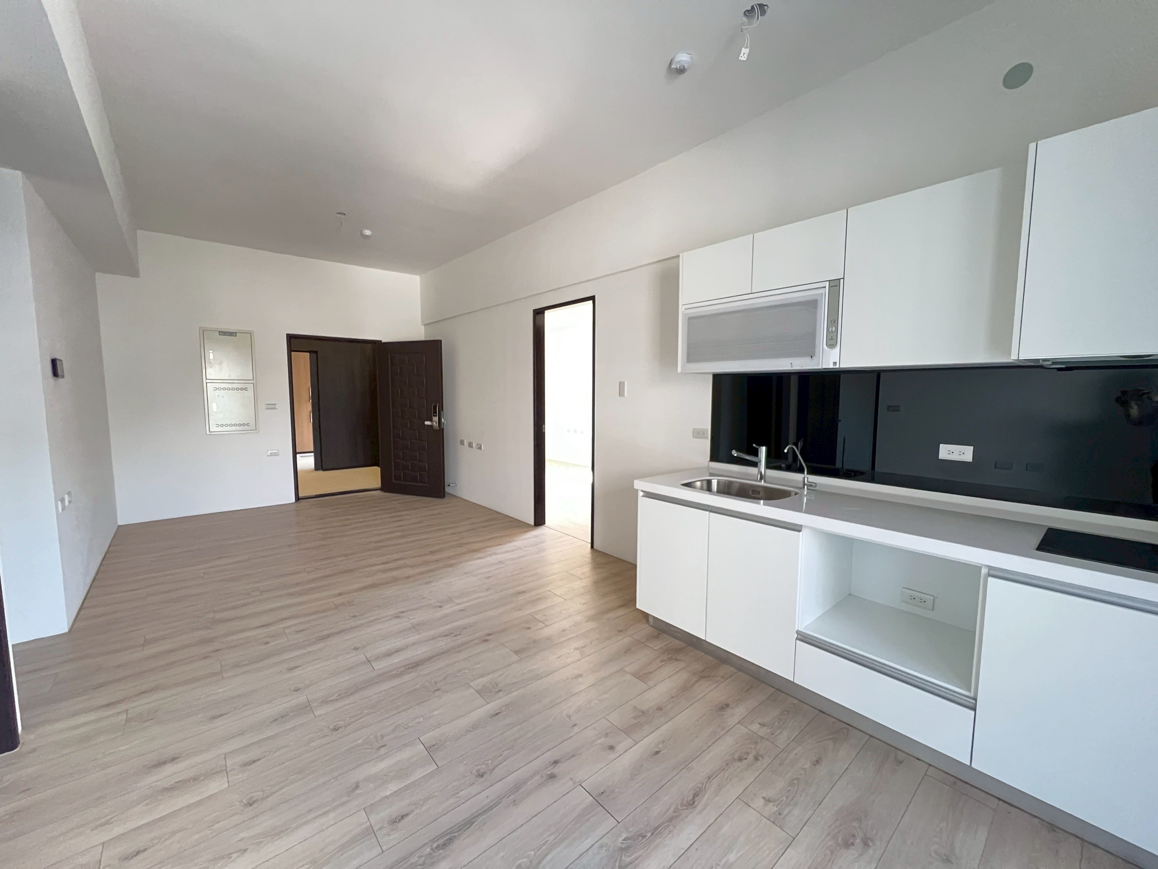 LINE_ALBUM_聽心苑三房_250922_15