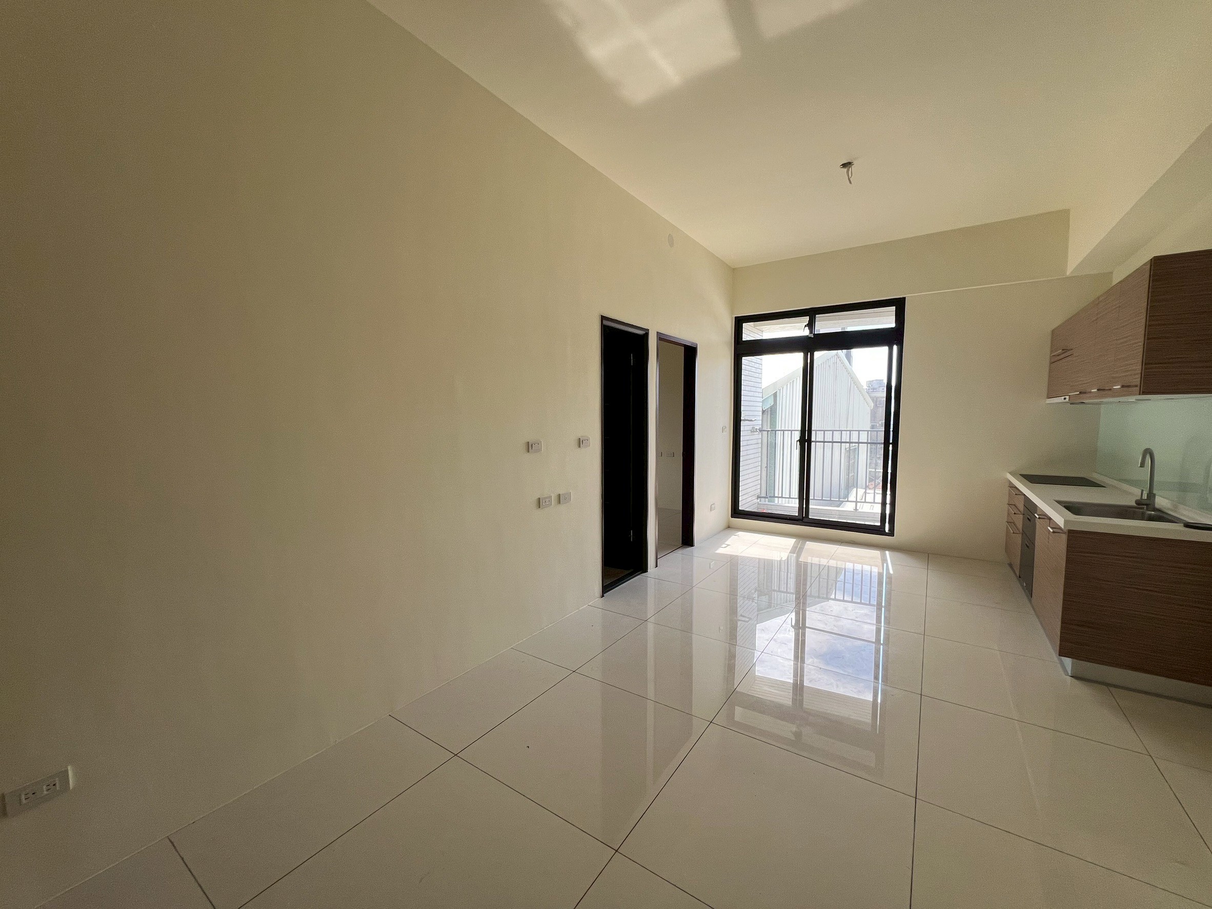 LINE_ALBUM_金玉建設（2樓之三、3樓之三，共兩戶）_250912_15