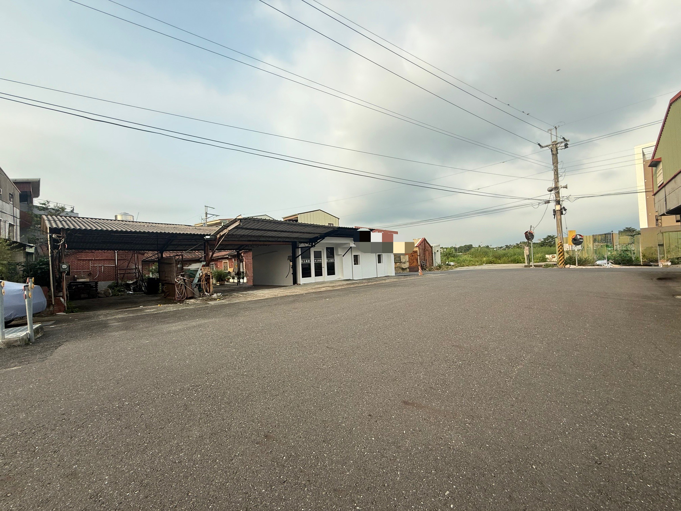 LINE_ALBUM_頂山腳段 661-4號 建地_250908_2