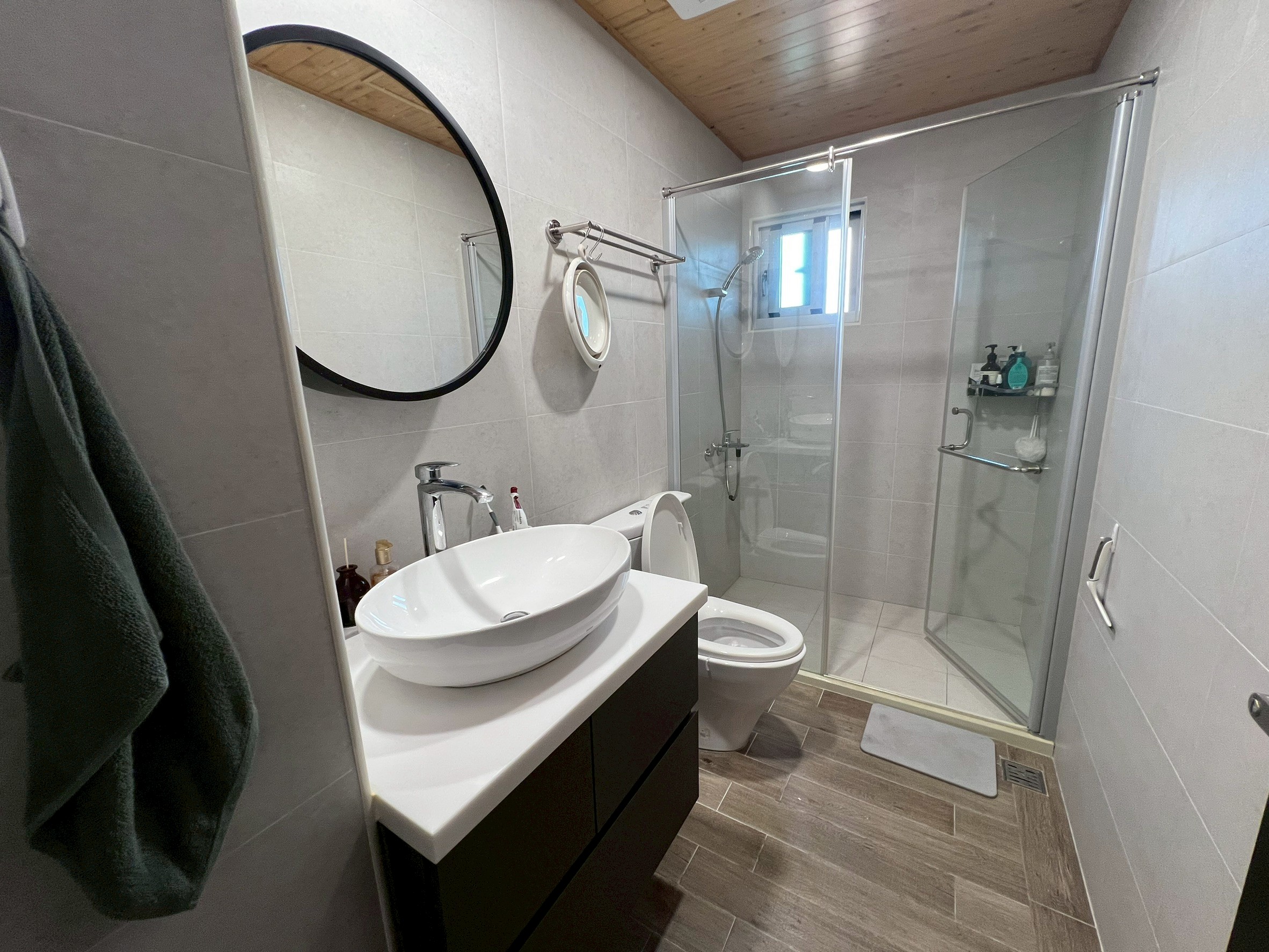 LINE_ALBUM_新化百萬裝潢簡約兩房_251102_11