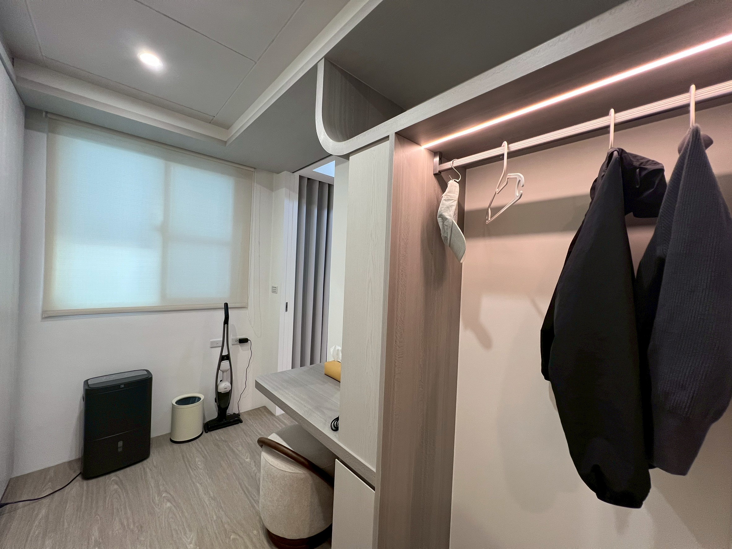 LINE_ALBUM_新化百萬裝潢簡約兩房_251102_5