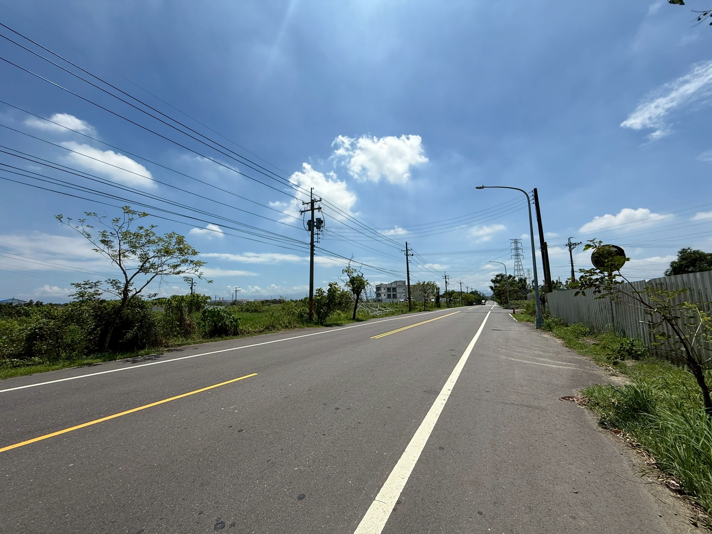 LINE_ALBUM_新市區月潭段 303地號 農地_250827_1