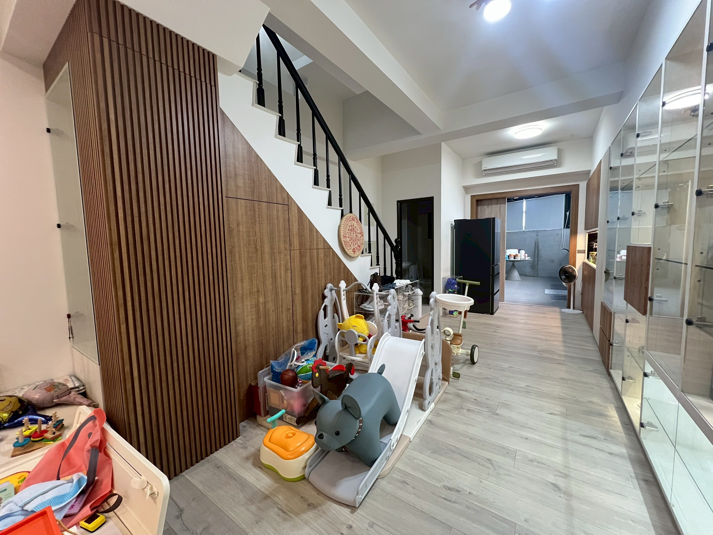 LINE_ALBUM_中正路靜岡新墅_251217_18