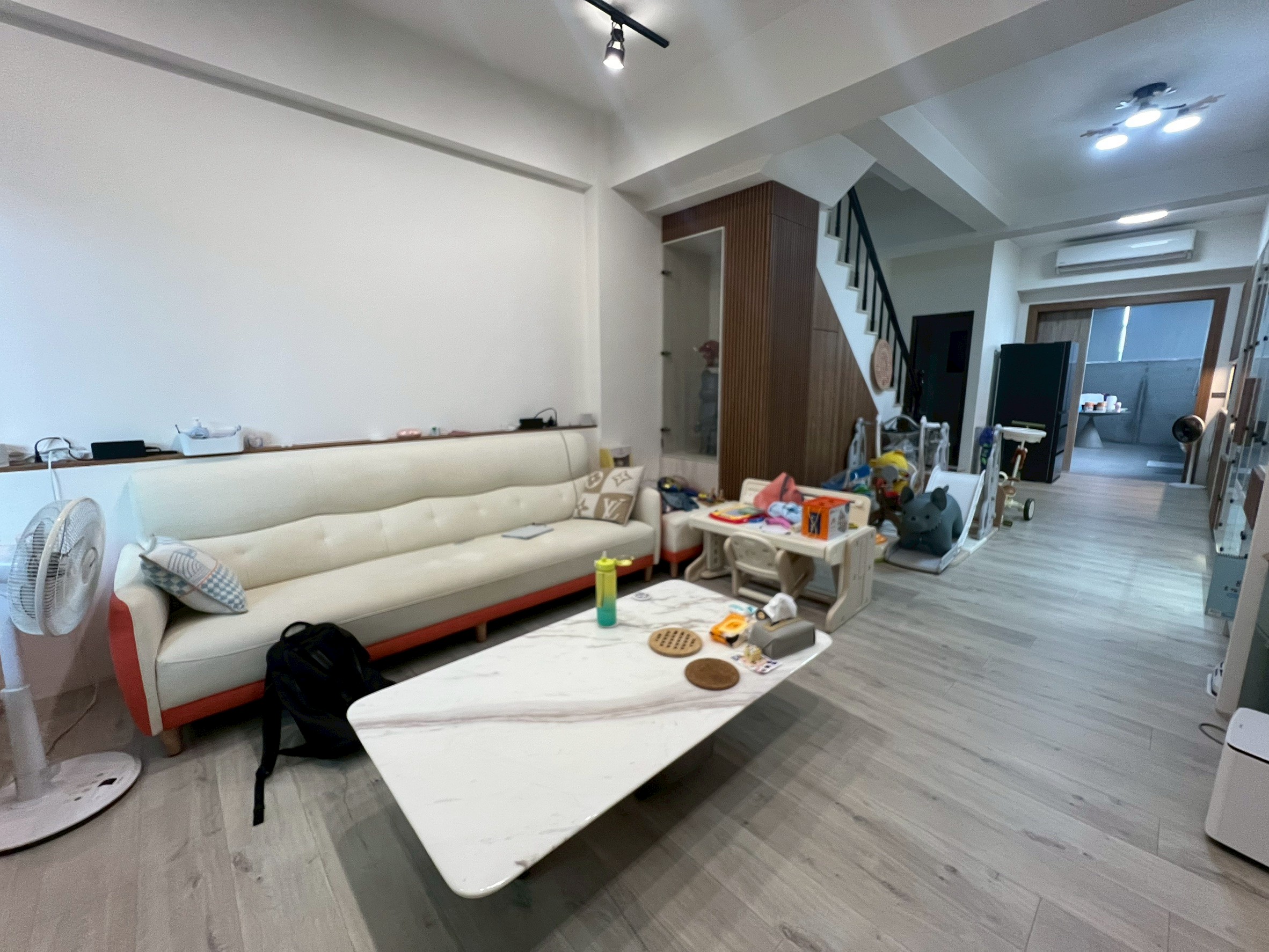 LINE_ALBUM_中正路靜岡新墅_251217_19