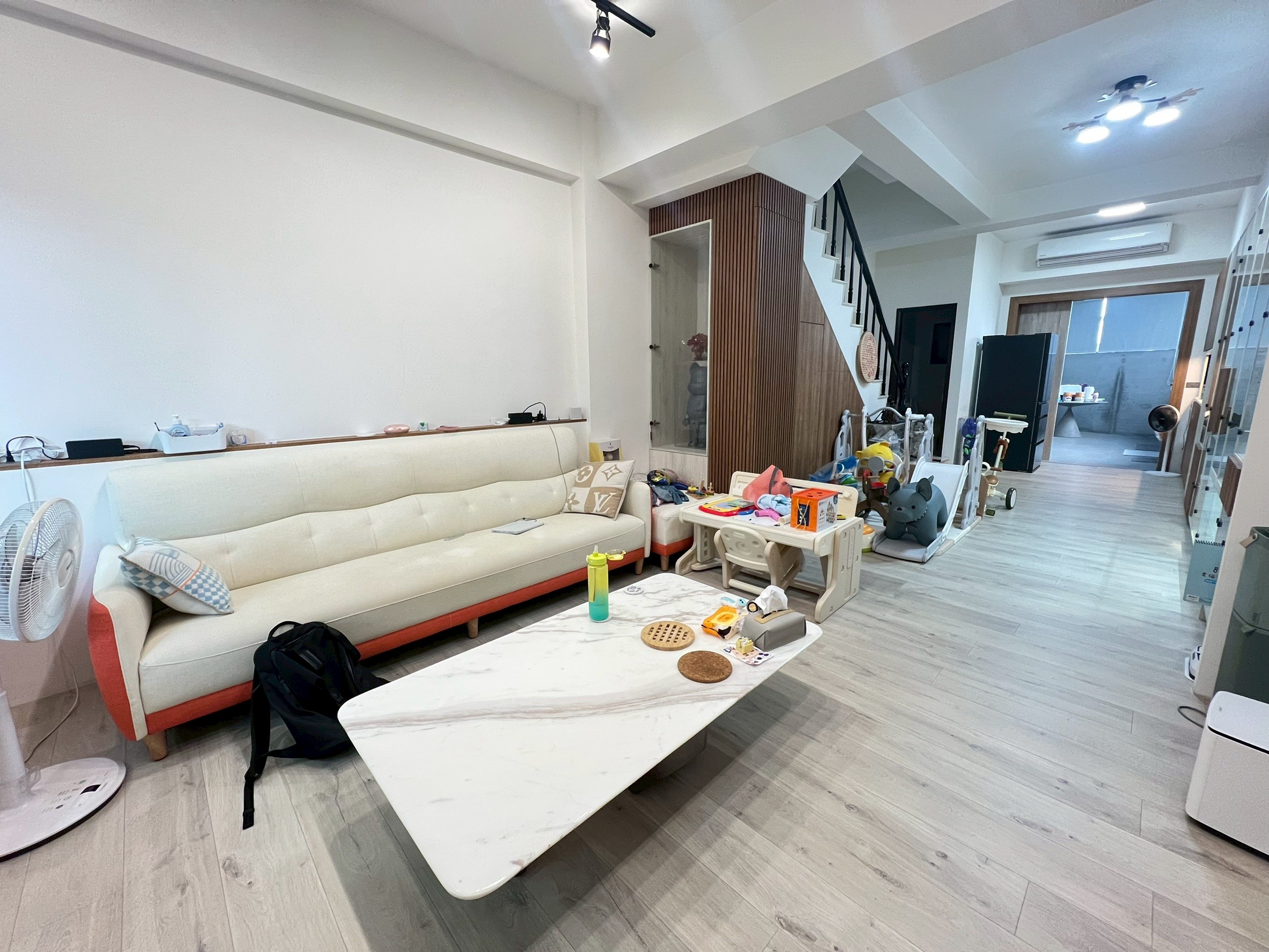 LINE_ALBUM_中正路靜岡新墅_251217_20