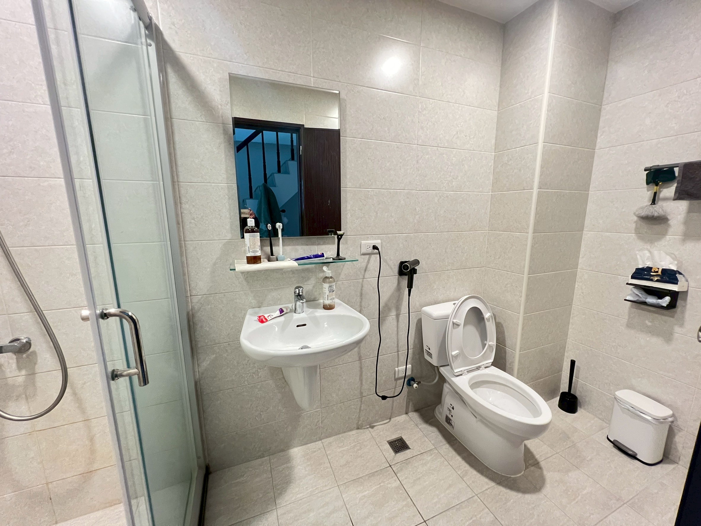 LINE_ALBUM_中正路靜岡新墅_251217_8