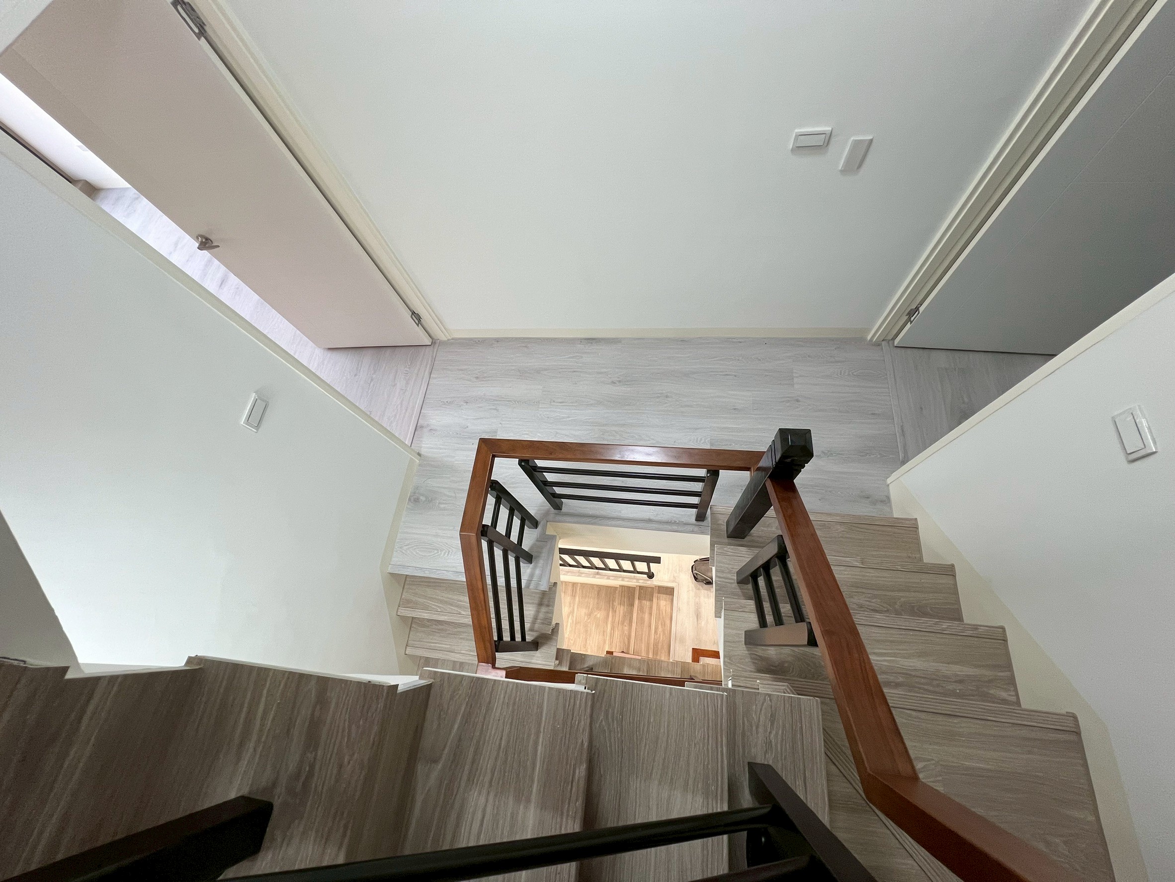 LINE_ALBUM_統一花園裝潢車墅_251130_11