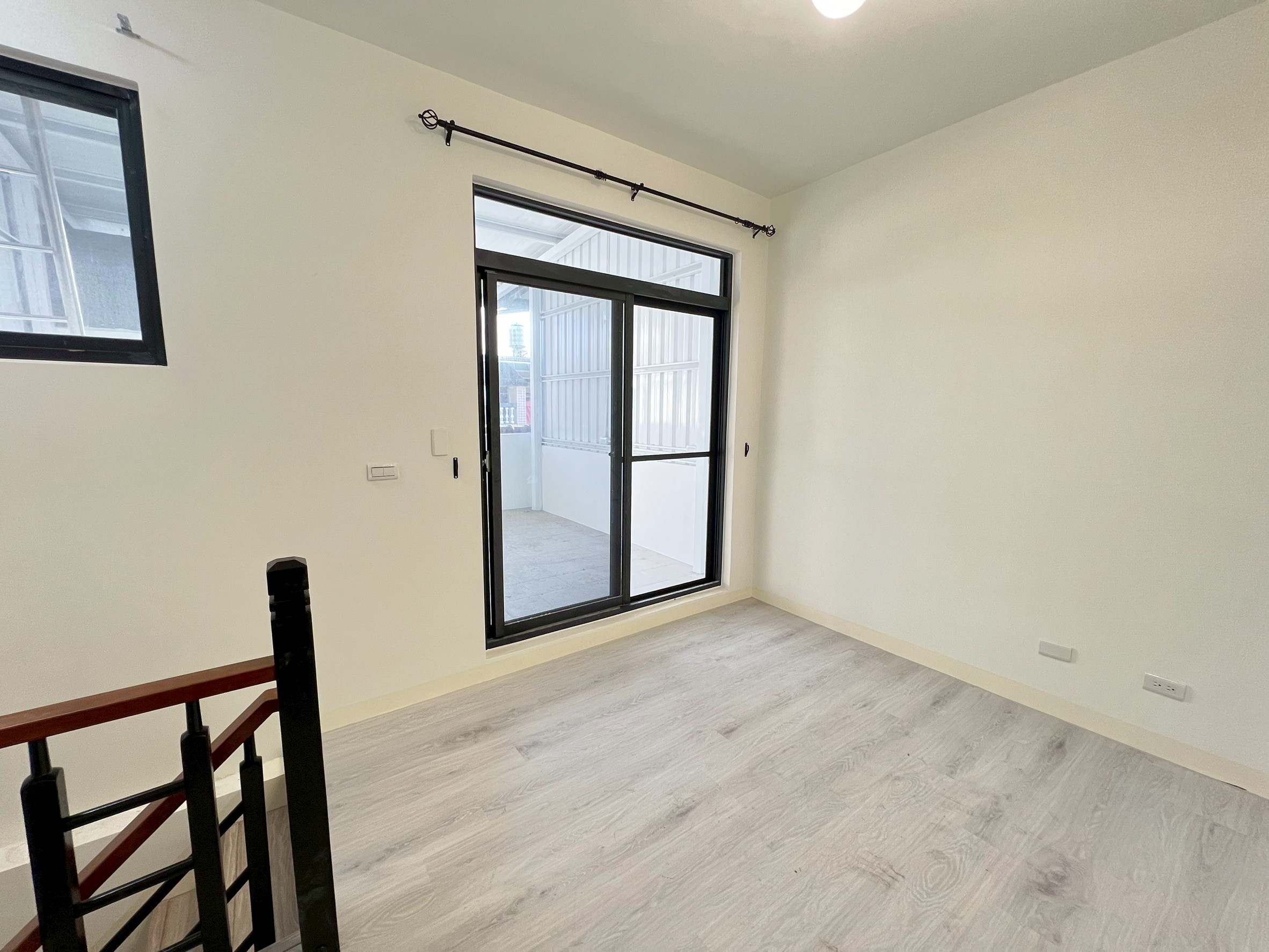 LINE_ALBUM_統一花園裝潢車墅_251130_18