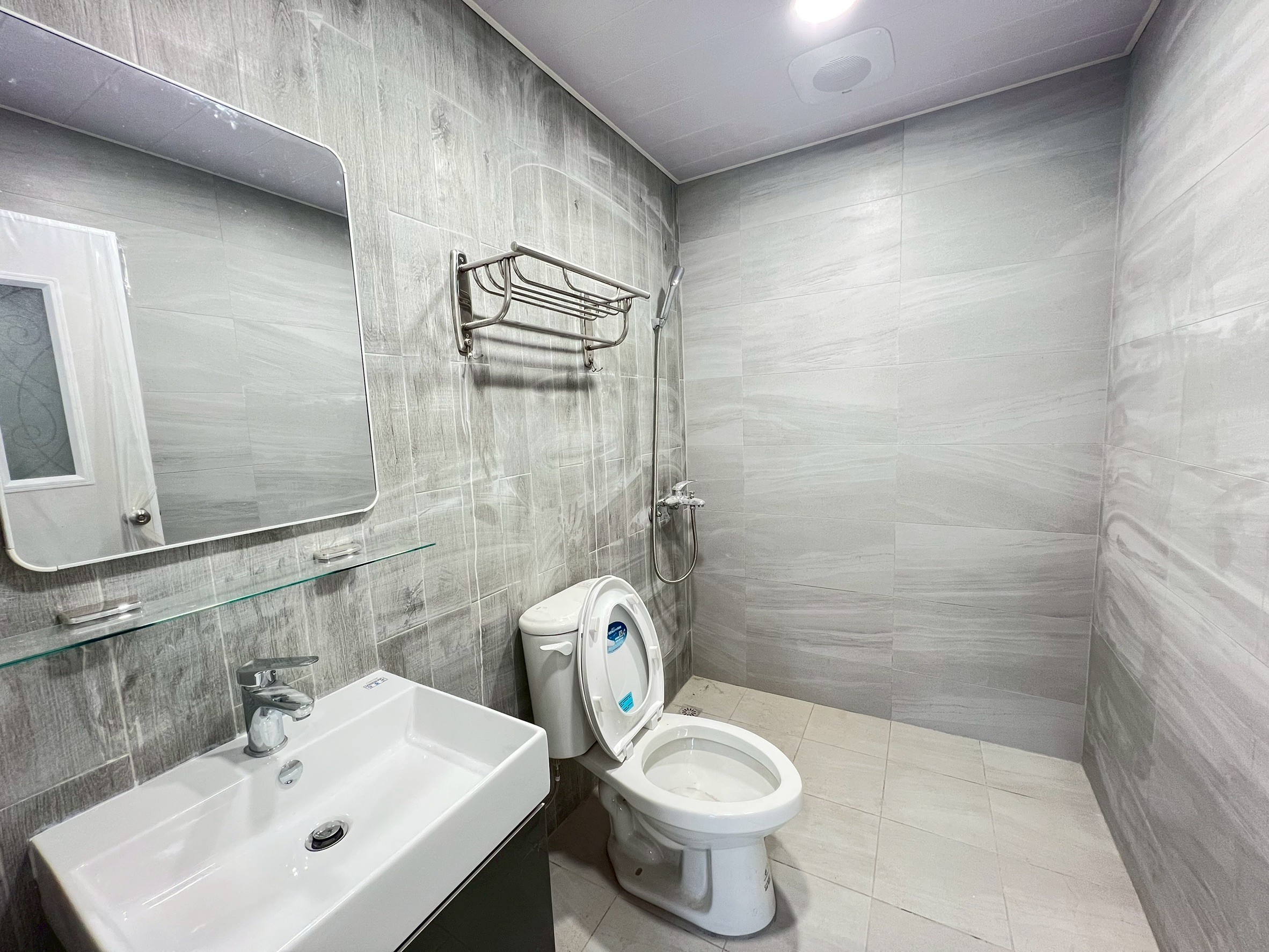 LINE_ALBUM_統一花園裝潢車墅_251130_7