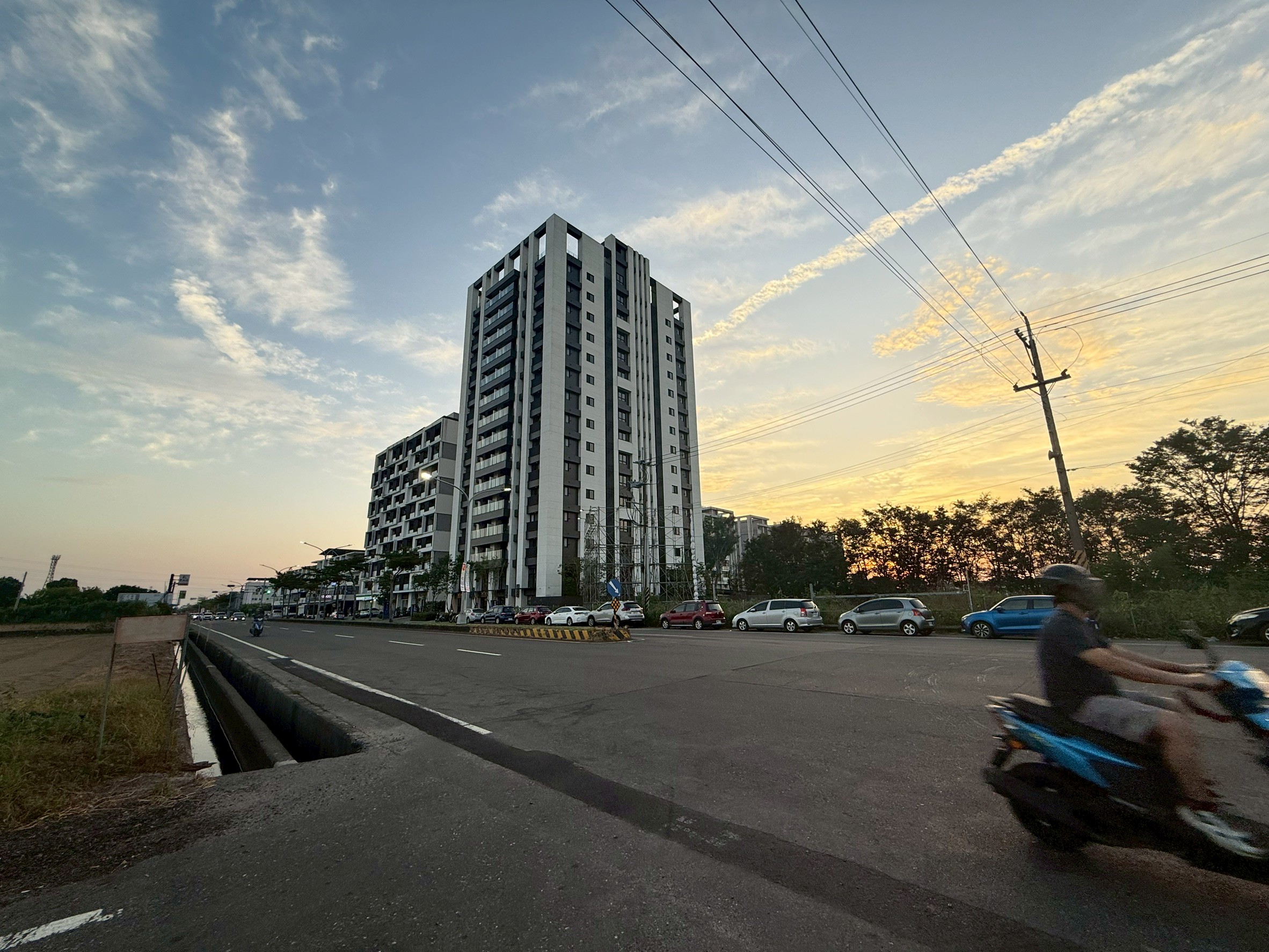 LINE_ALBUM_頂山腳段 1485 地號 農地_251216_2