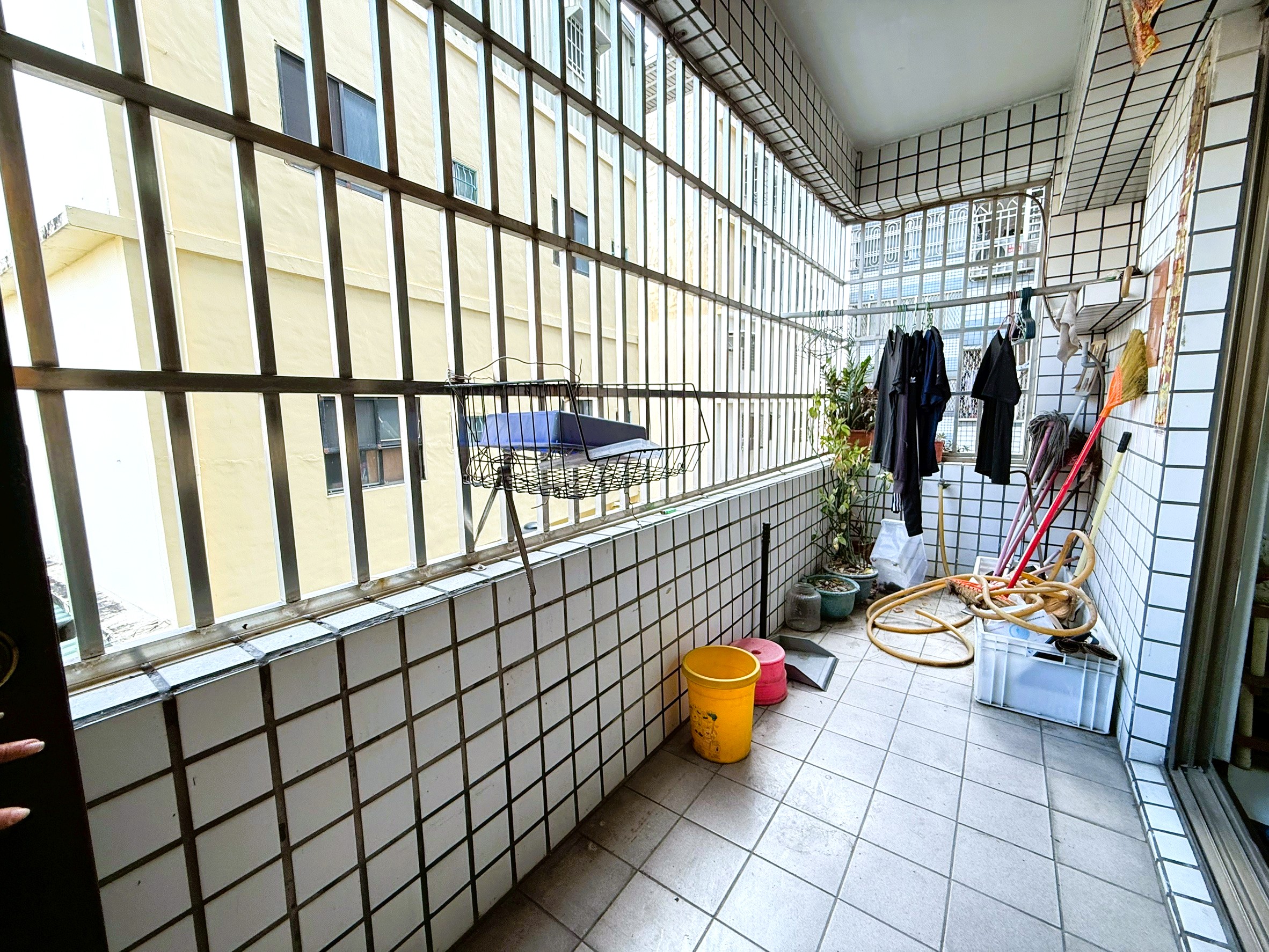 LINE_ALBUM_大寮區山頂路81號二樓_251224_10