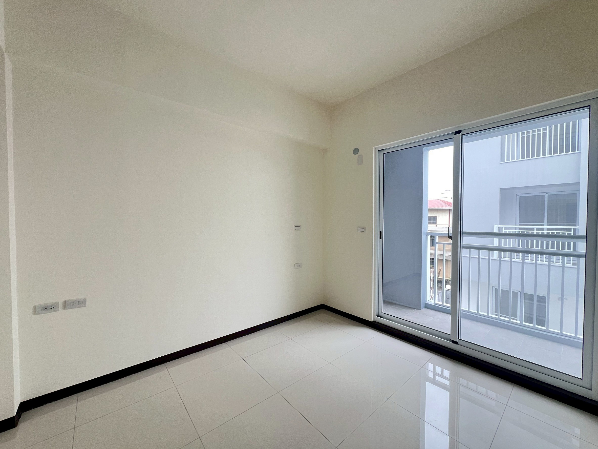 LINE_ALBUM_居易白_251219_10