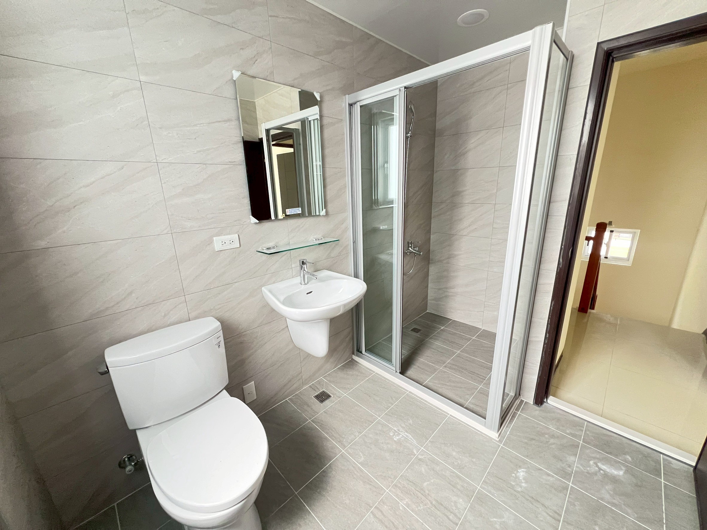 LINE_ALBUM_居易白_251219_11