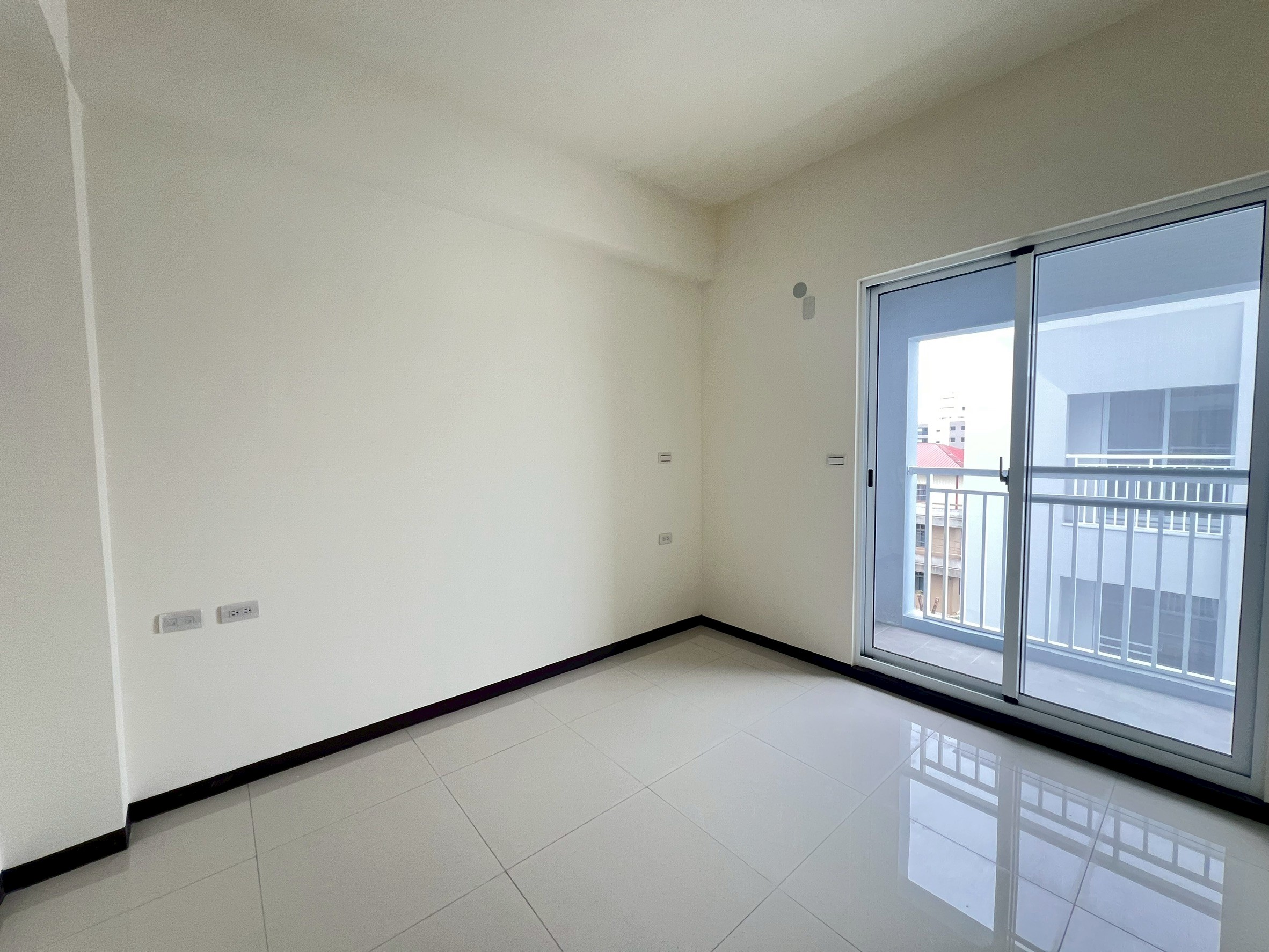 LINE_ALBUM_居易白_251219_12