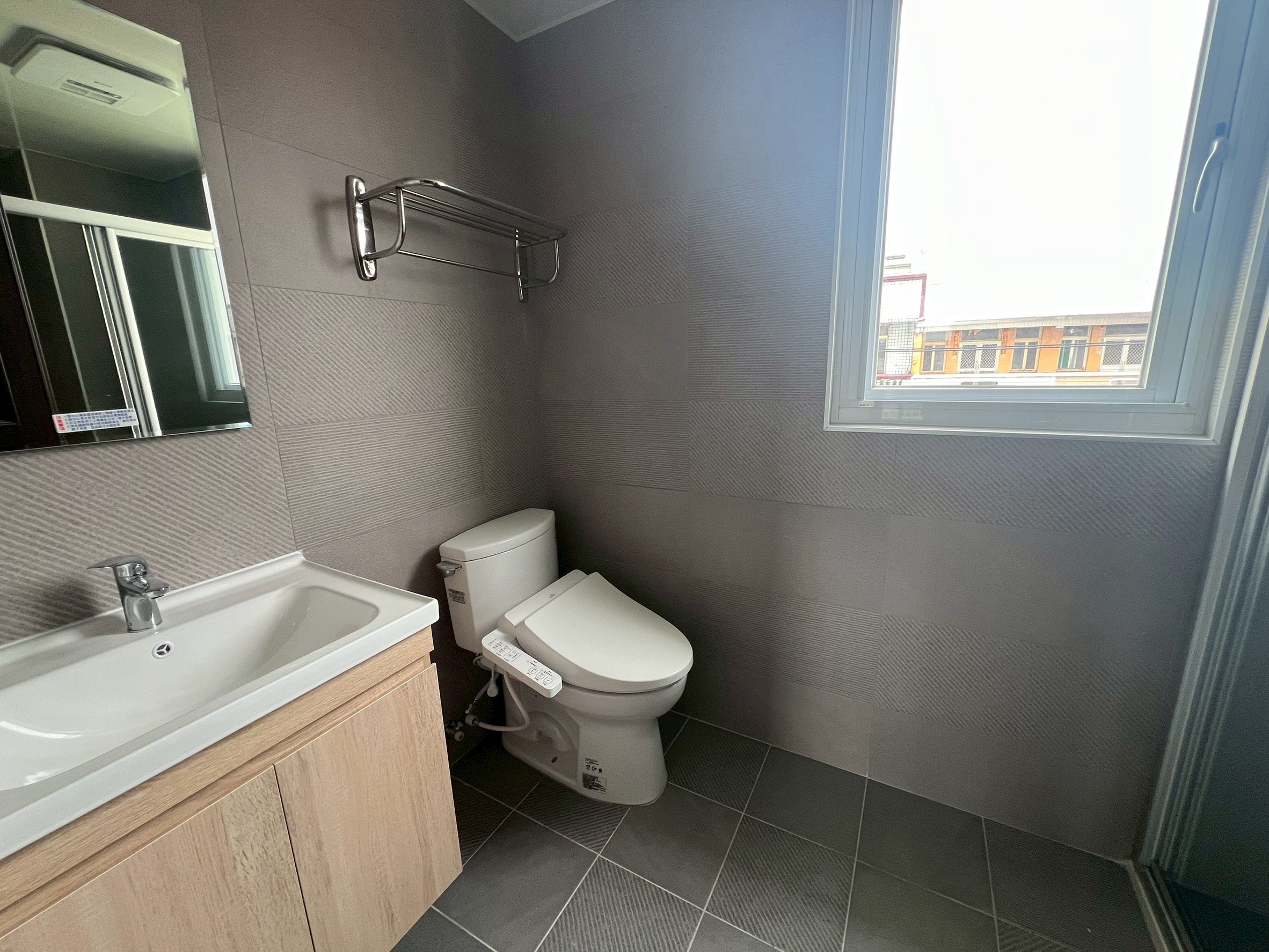 LINE_ALBUM_居易白_251219_24