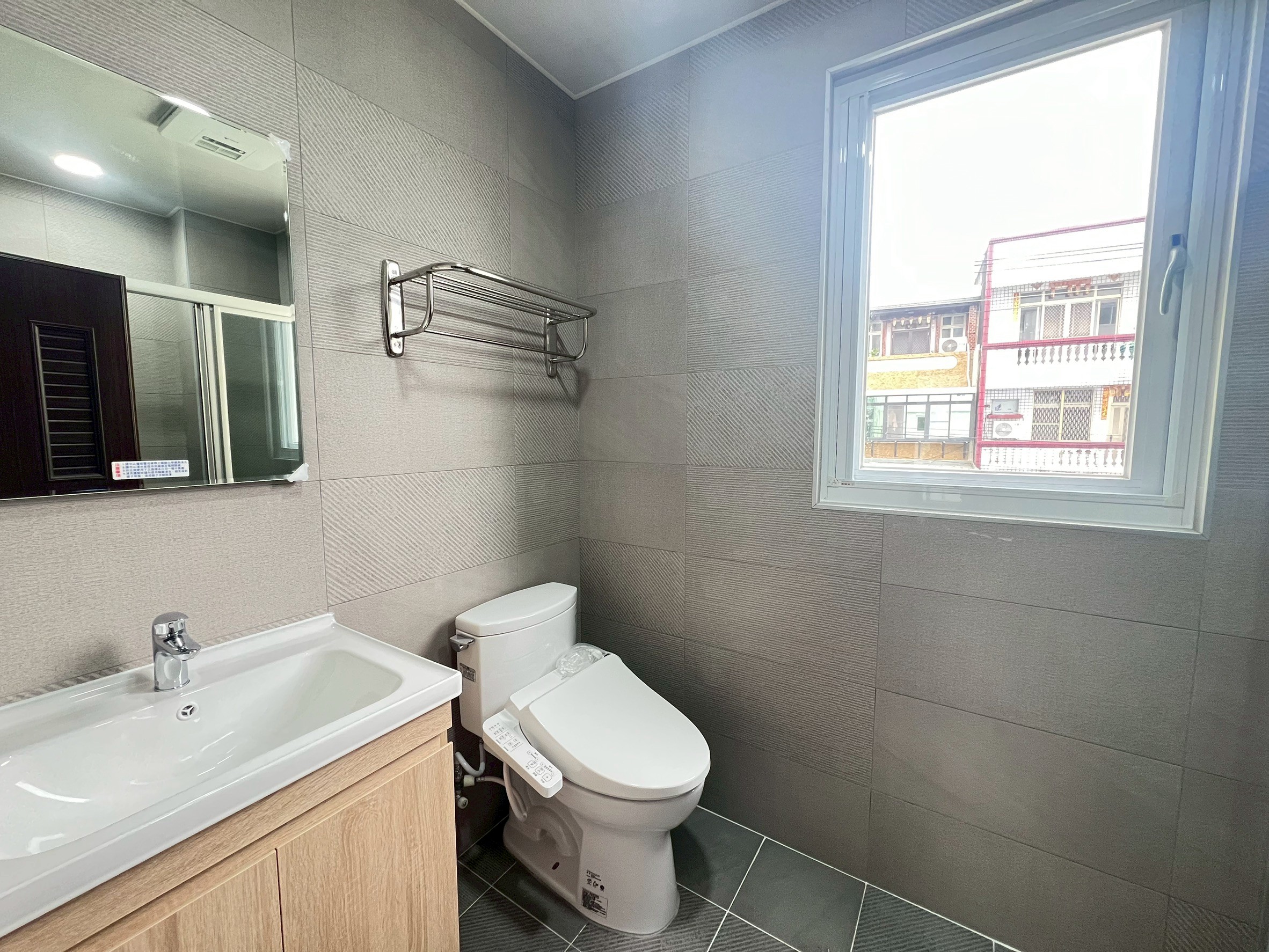 LINE_ALBUM_居易白_251219_5