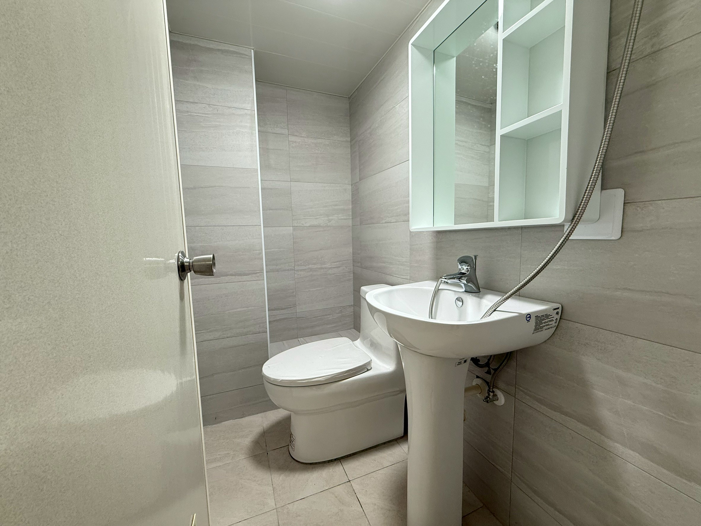 LINE_ALBUM_新化區大新路111巷48號3樓2 華廈_260109_10