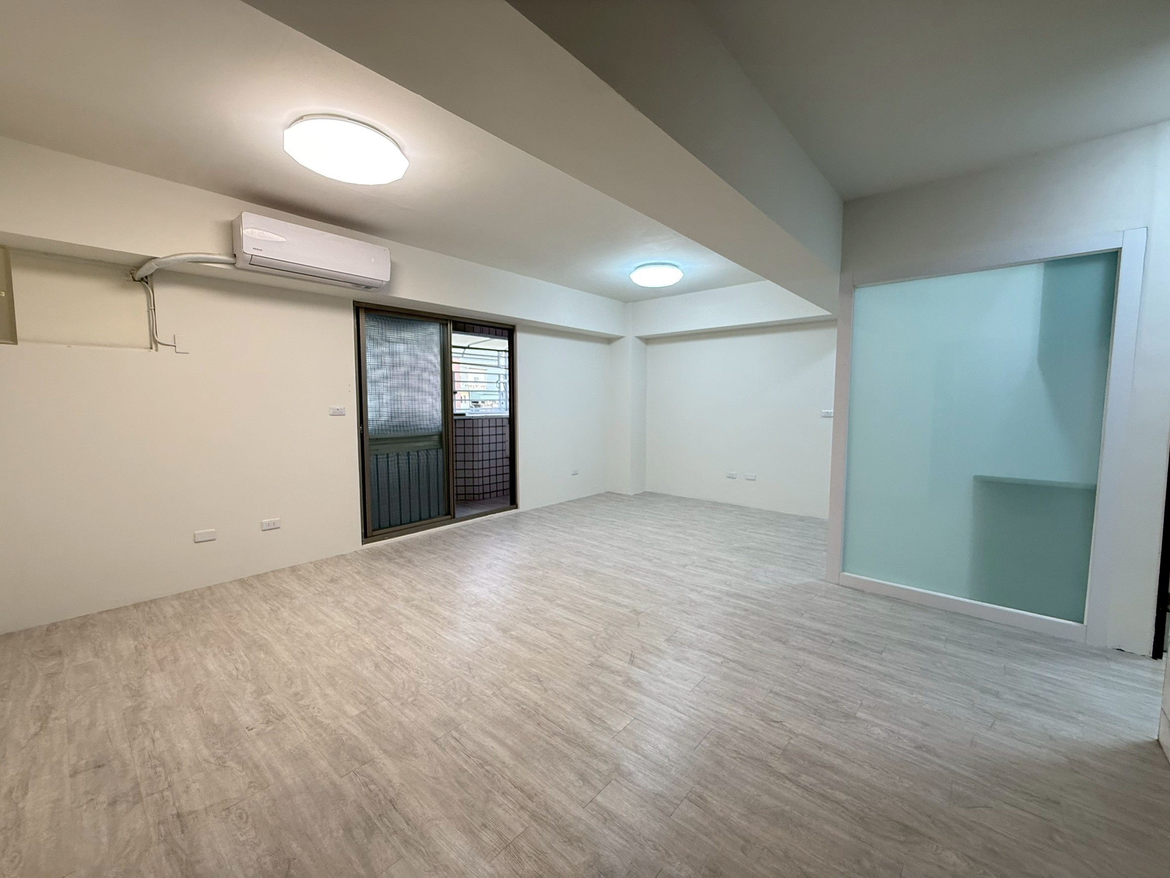 LINE_ALBUM_新化區大新路111巷48號3樓2 華廈_260109_3